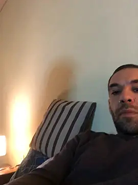 justef09 online show from 06/02/26, 04:36