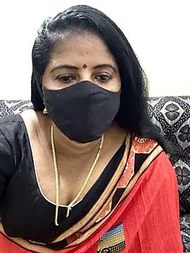 Sunitha-tamilponu online show from 07/30/26, 11:04