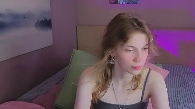 Snapshot of Emily_Cartex chatting on 07/15/26, 05:56 Emily Cartex online show from 07/15/26, 05:56