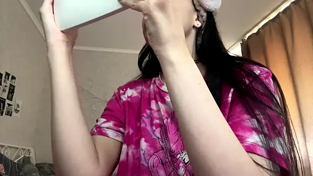 LouisePavlides online show from 05/31/26, 11:28
