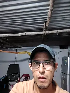 chicolargo17 online show from 05/10/26, 11:10