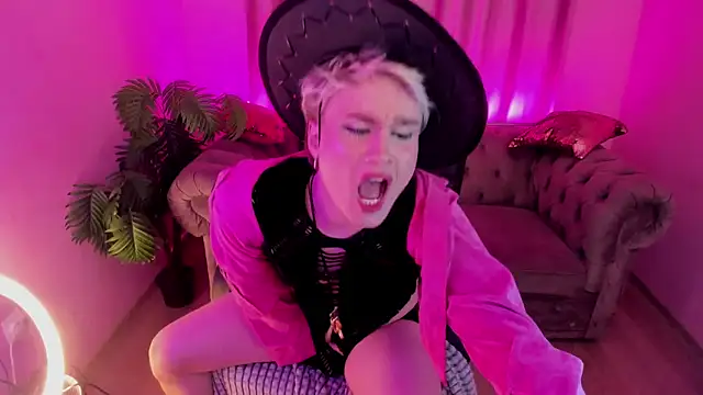 cumboydoll online show from 04/29/26, 05:30