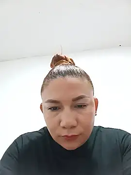 Luna Morch online show from 06/10/26, 11:57