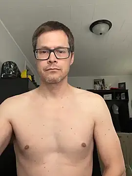 dadbod847364 online show from 05/05/26, 08:28