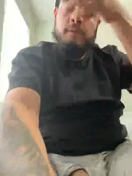 Zaddymatty2002 online show from 04/25/26, 09:56