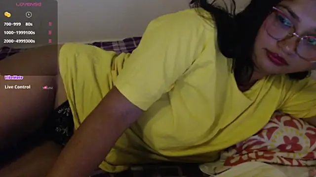 Lily     online show from 05/07/26, 09:31