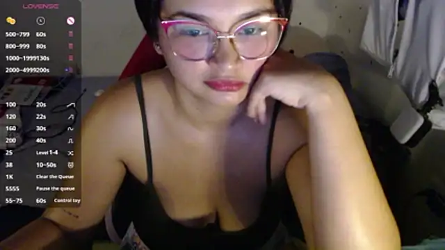 Lily     online show from 06/01/26, 07:15