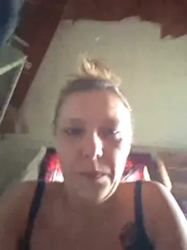 Snapshot of lickybaby26 chatting on 05/24/26, 06:13 lickybaby26 online show from 05/24/26, 06:13