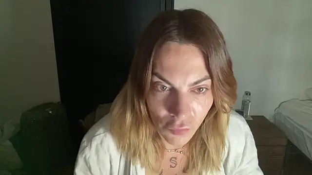 Sophiaat40 online show from 05/06/26, 10:48
