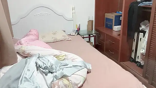 XIAOnaimao-001 online show from 05/05/26, 06:10