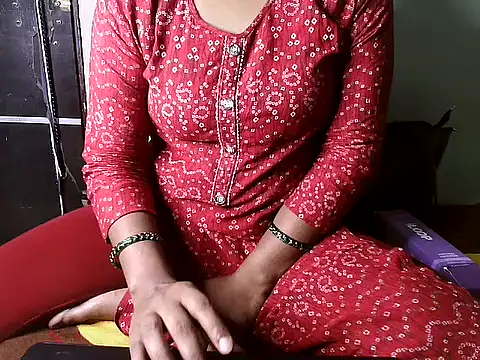 Snapshot of rehana_love chatting on 05/10/26, 04:17 rehana love online show from 05/10/26, 04:17