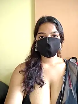 vanika2000 online show from 05/25/26, 03:45
