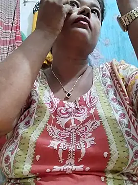 Snapshot of Gulapi_N chatting on 07/07/26, 12:20 Gulapi N online show from 07/07/26, 12:20