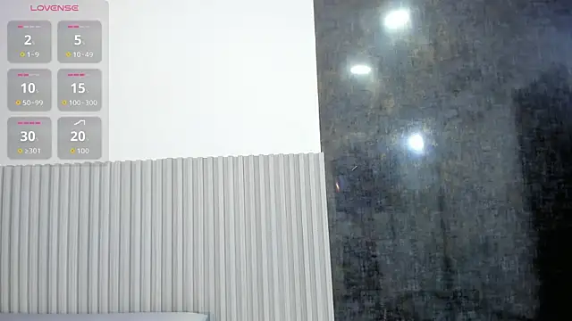 nahomy park online show from 05/19/26, 11:49