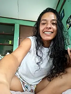 Snapshot of Kimkaly chatting on 06/15/26, 01:57 Kimkaly online show from 06/15/26, 01:57