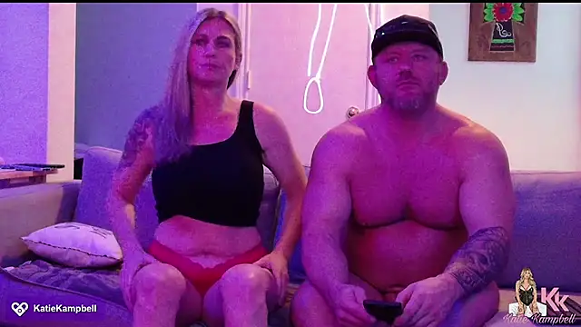 KatieKampbell online show from 04/28/26, 02:21