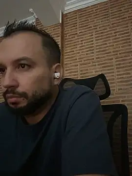 the scort online show from 04/30/26, 03:02