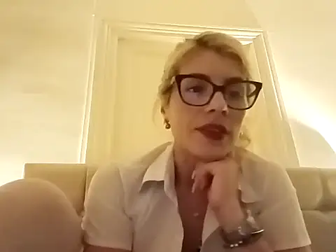 Goddess-Anne online show from 06/06/26, 09:19