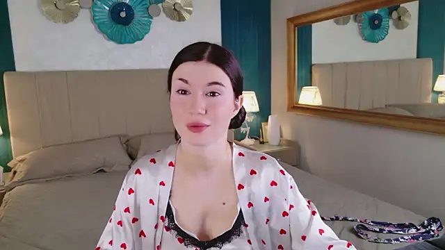 Gina lima online show from 06/14/26, 09:06