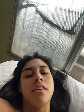 mia moonna online show from 05/22/26, 12:00