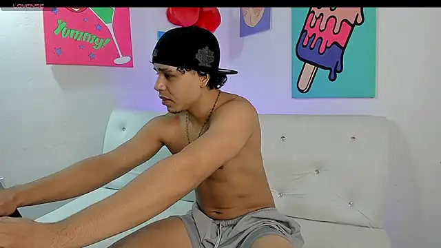 Bol Adrian online show from 04/28/26, 11:43