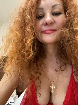 Snapshot of kisulya chatting on 10/11/25, 09:52 kisulya online show from 10/11/25, 09:52