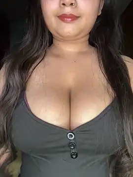 Naughty pooja44 online show from 05/05/26, 07:38