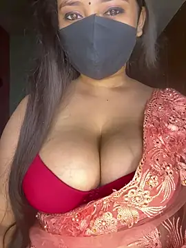 Naughty pooja44 online show from 05/09/26, 09:31