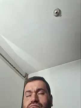 comeraba online show from 05/26/26, 02:29