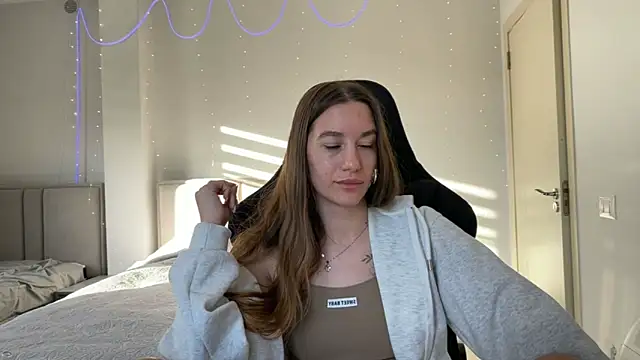 PrincesSsLilu online show from 05/17/26, 04:43