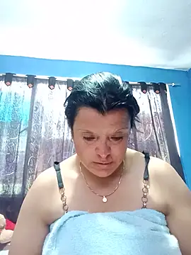 Snapshot of Samantha_Kieran chatting on 05/15/26, 03:19 Samantha Kieran online show from 05/15/26, 03:19