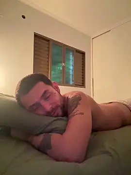 vitor souz online show from 04/29/26, 03:32