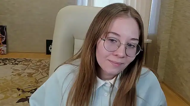 TarraChipman online show from 04/29/26, 09:57