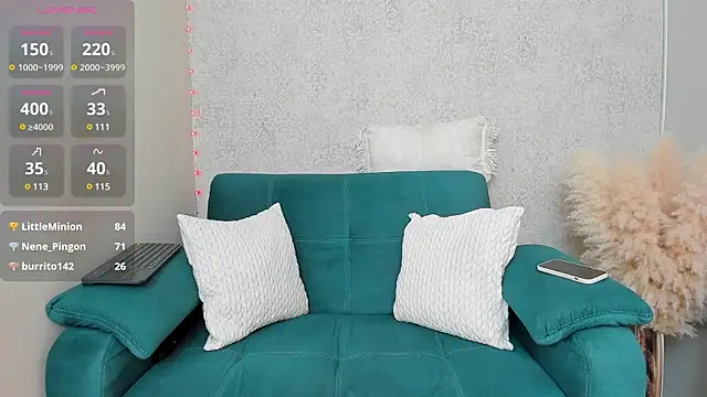 Snapshot of paolarey chatting on 01/31/25, 10:42 paolarey online show from 01/31/25, 10:42