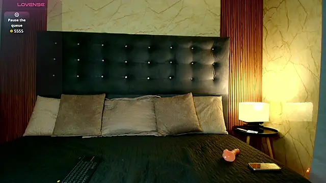 MariamLennox  online show from 05/29/26, 08:18