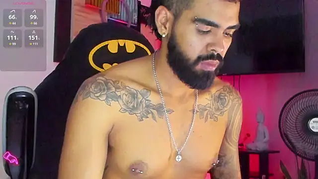 Snapshot of _kameron9811 chatting on 06/23/26, 02:20 kameron9811 online show from 06/23/26, 02:20