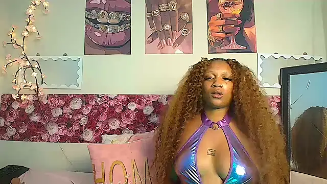 EnchantingLisa online show from 07/03/26, 12:55