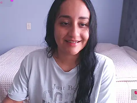 Snapshot of erotic_lov chatting on 07/07/26, 04:22 erotic lov online show from 07/07/26, 04:22