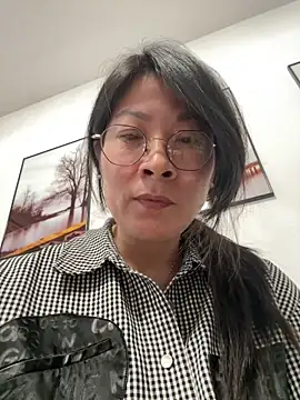 yeye 023 online show from 05/01/26, 10:20