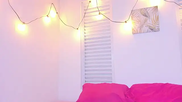 VictoriaaLopez online show from 07/01/26, 07:02