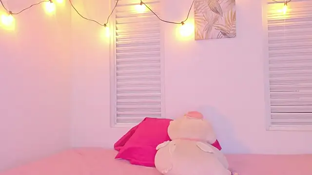 VictoriaaLopez online show from 07/16/26, 06:58