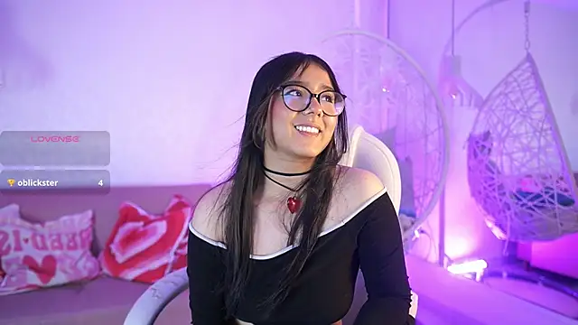 VioletJoness  online show from 06/29/26, 11:43