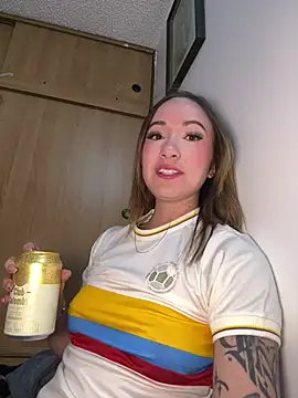 Hannah Lane online show from 06/24/26, 01:59