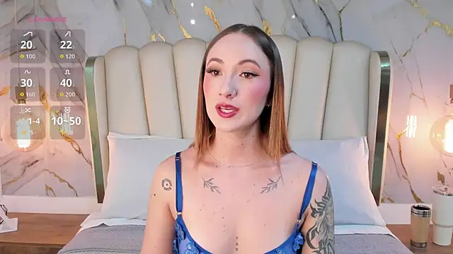 Hannah Lane online show from 07/17/26, 12:23