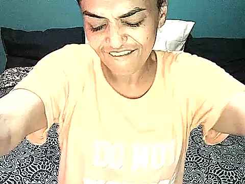 Snapshot of Indian_blaze006 chatting on 05/05/26, 06:43 Indian blaze006 online show from 05/05/26, 06:43