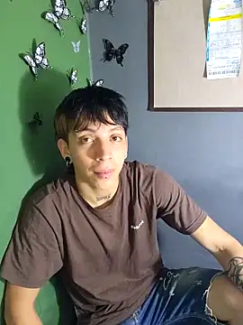 Sebastian Smoke online show from 04/29/26, 07:53