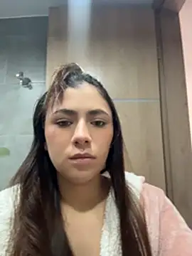 EmilyCxx online show from 06/27/26, 12:04