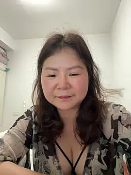 Snapshot of linda51863 chatting on 05/21/26, 12:12 linda51863 online show from 05/21/26, 12:12