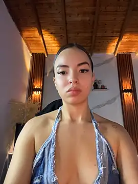 catalina lafer online show from 06/06/26, 01:38