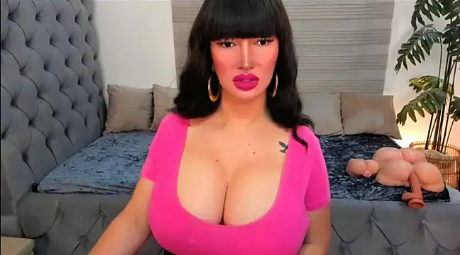 Snapshot of PlayfullMaria chatting on 01/05/25, 09:47 PlayfullMaria online show from 01/05/25, 09:47